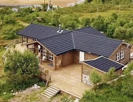 Med Peis Utsikt&lakseelv Rett Nedenfor! Feriehus